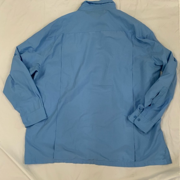 Field & Stream Shirt XXL
Blue
Fishing
Vented
2 Pockets
Roll Tab Sleeve - Picture 2 of 14